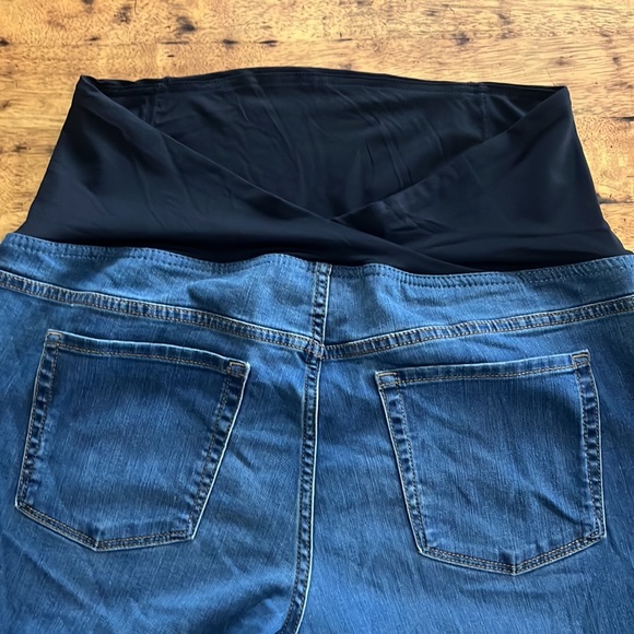 New! Isabel over belly maternity jeggings - Picture 6 of 6